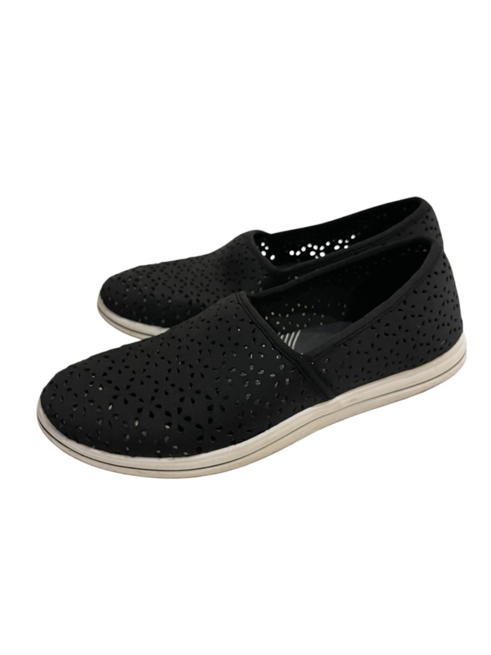 Clarks Cloudsteppers Breeze Emily Black Perforated Slip-On Women's Casual Shoes - Picture 2 of 7